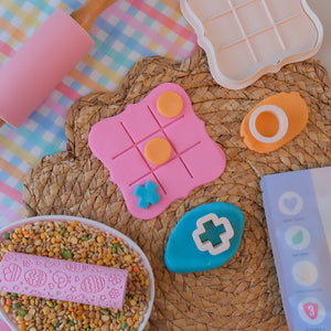 Tic Tac Toe Game - Playdough Stamper - Play Sense