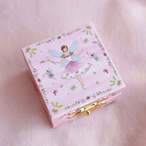 Somewhere Over the Rainbow Ring - Fairy Box - Lauren Hinkley