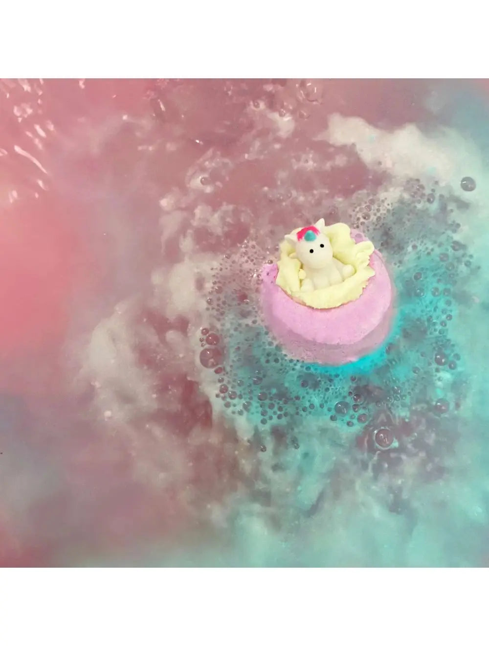 Bomb Cosmetics Born To Be Unicorn Bath Blaster