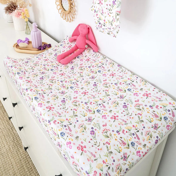 Gracie Organic Bassinet Sheet / Change Pad Cover - Snuggle Hunny