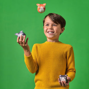 Three Cats Juggling Balls Set - IS GIFT