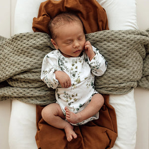 Eden Long Sleeve Organic Bodysuit - Snuggle Hunny - DISCOUNTED