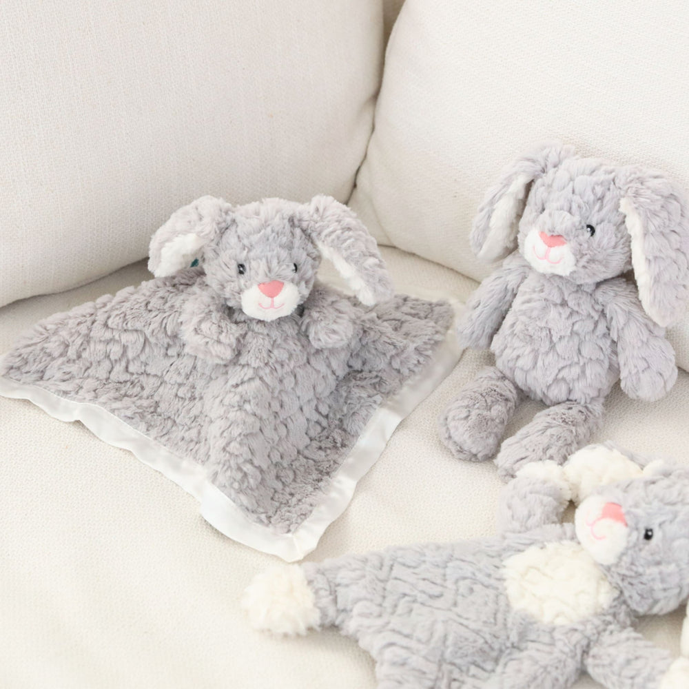 Nursery Shadow Bunny Character Blanket - Mary Meyer
