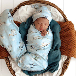 Taking Flight Organic Muslin Wrap - Snuggle Hunny