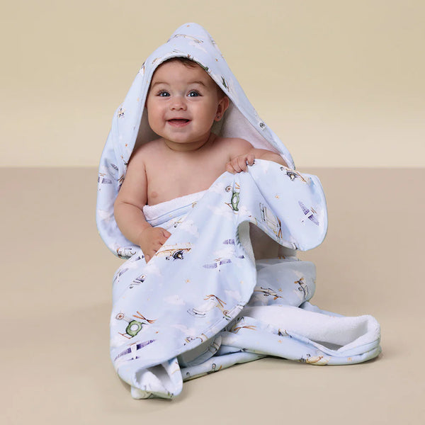 Taking Flight Organic Hooded Baby Towel - Snuggle Hunny