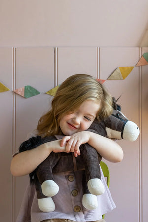 Thunder the Horse - Nana Huchy