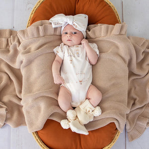 Up & Away Short Sleeve Organic Bodysuit - Snuggle Hunny