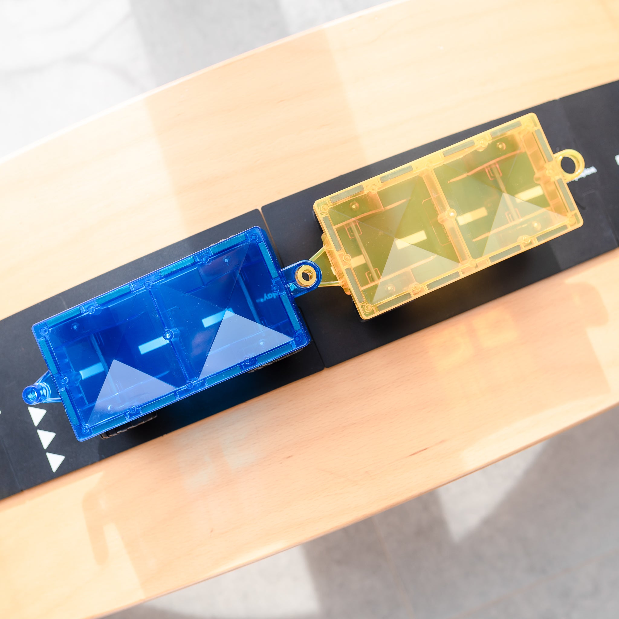 Car Pack - 2 pc - Connetix Tiles