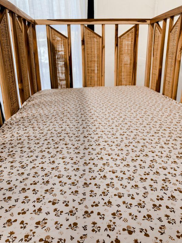 Desert Daisy Cot Sheet - Luna's Treasures