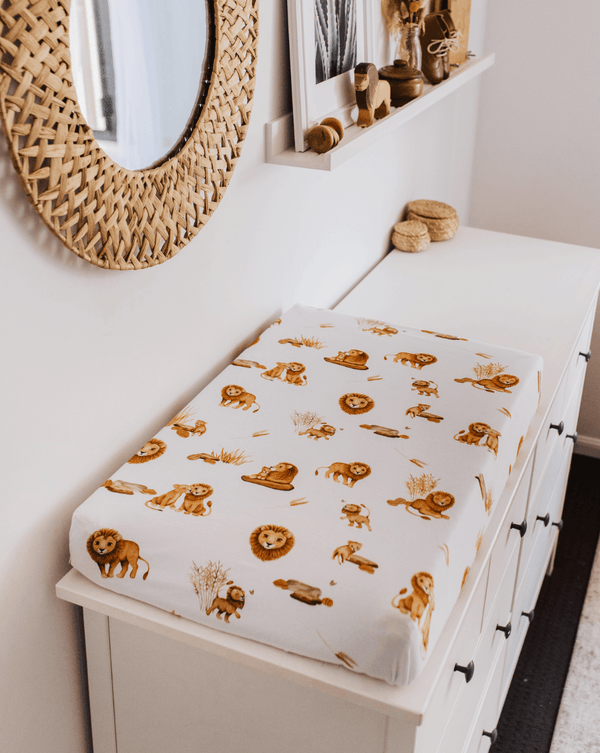 Lion Bassinet Sheet / Change Pad Cover - Snuggle Hunny Kids