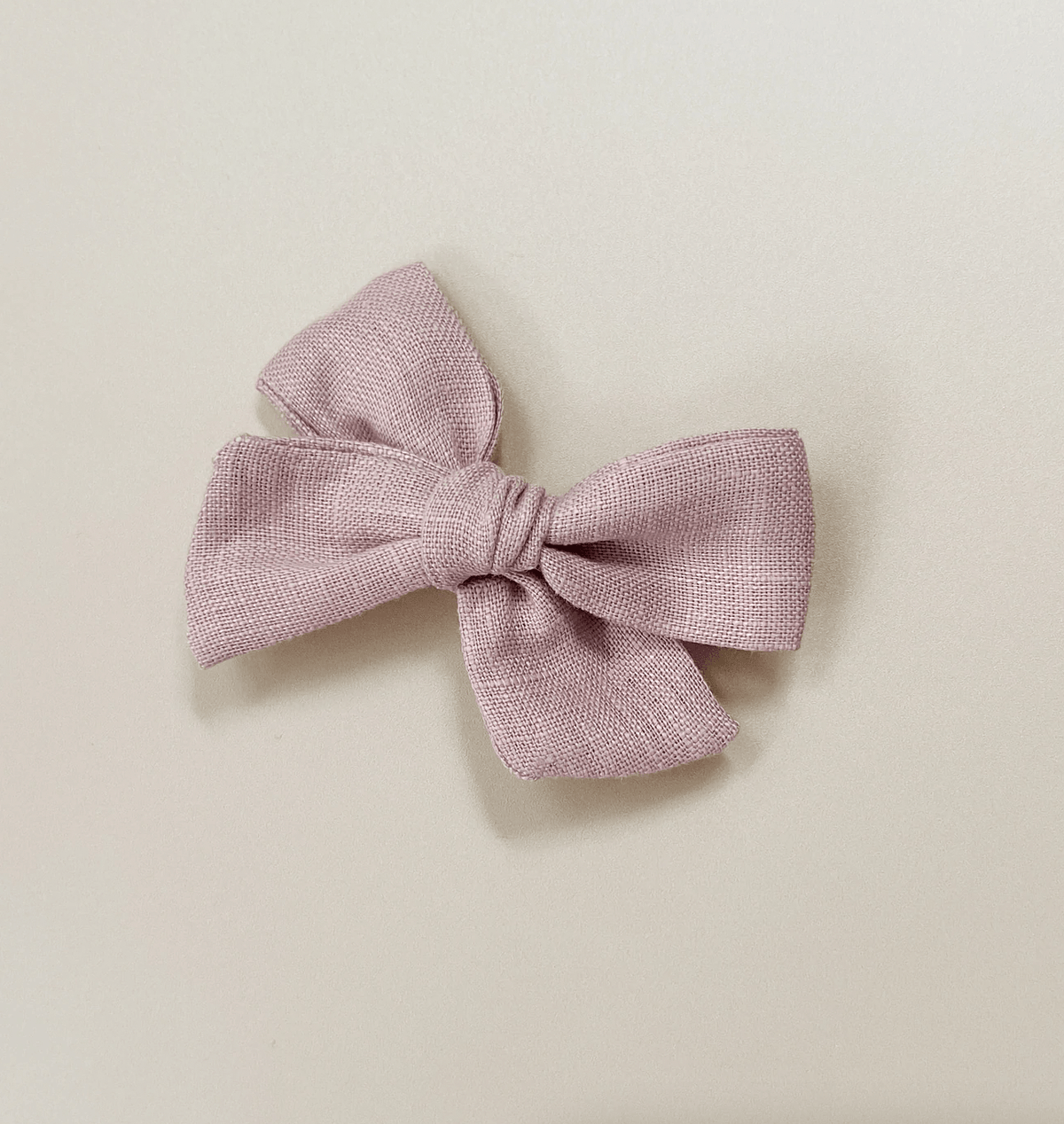 Pinwheel Bow - Lilac Linen - Little and Fern