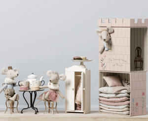 Wooden Mouse Closet Cream - Maileg