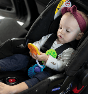 Dimpl Clutch - Fat Brain Toys