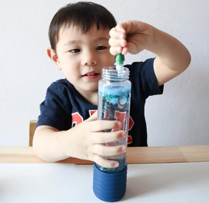 DIY Calm Down Sensory Bottle - Rainbow - Jellystone