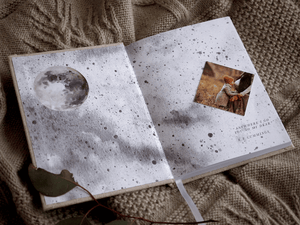 BUMP - A Pregnancy Story - Natural & Gold - Write to me